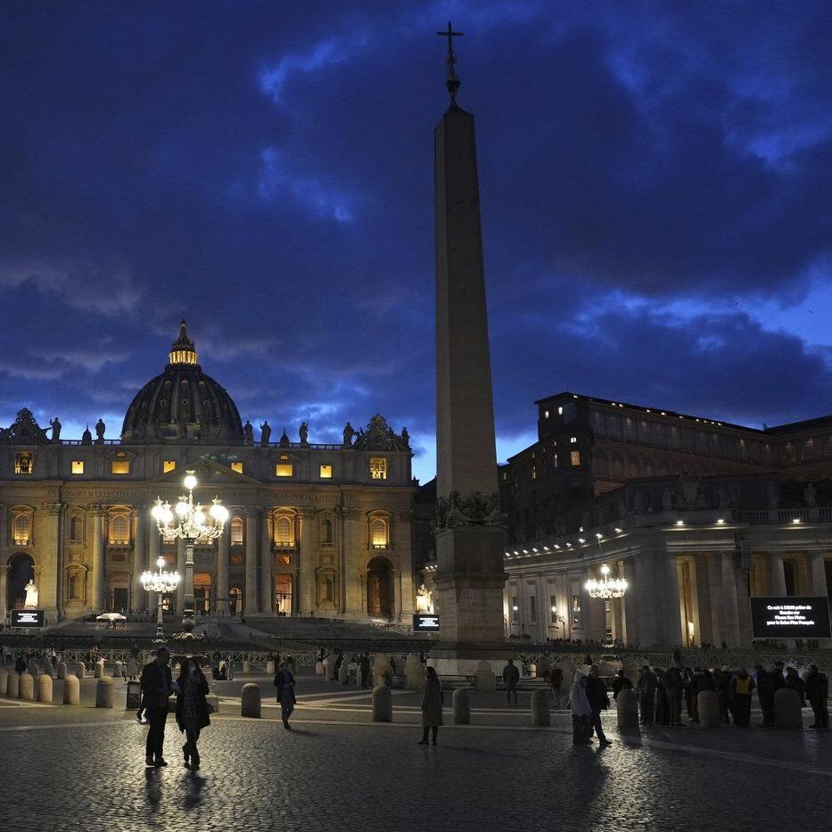 Life imitates art as Pope Francis fights pneumonia while 'Conclave' heads into Academy Awards